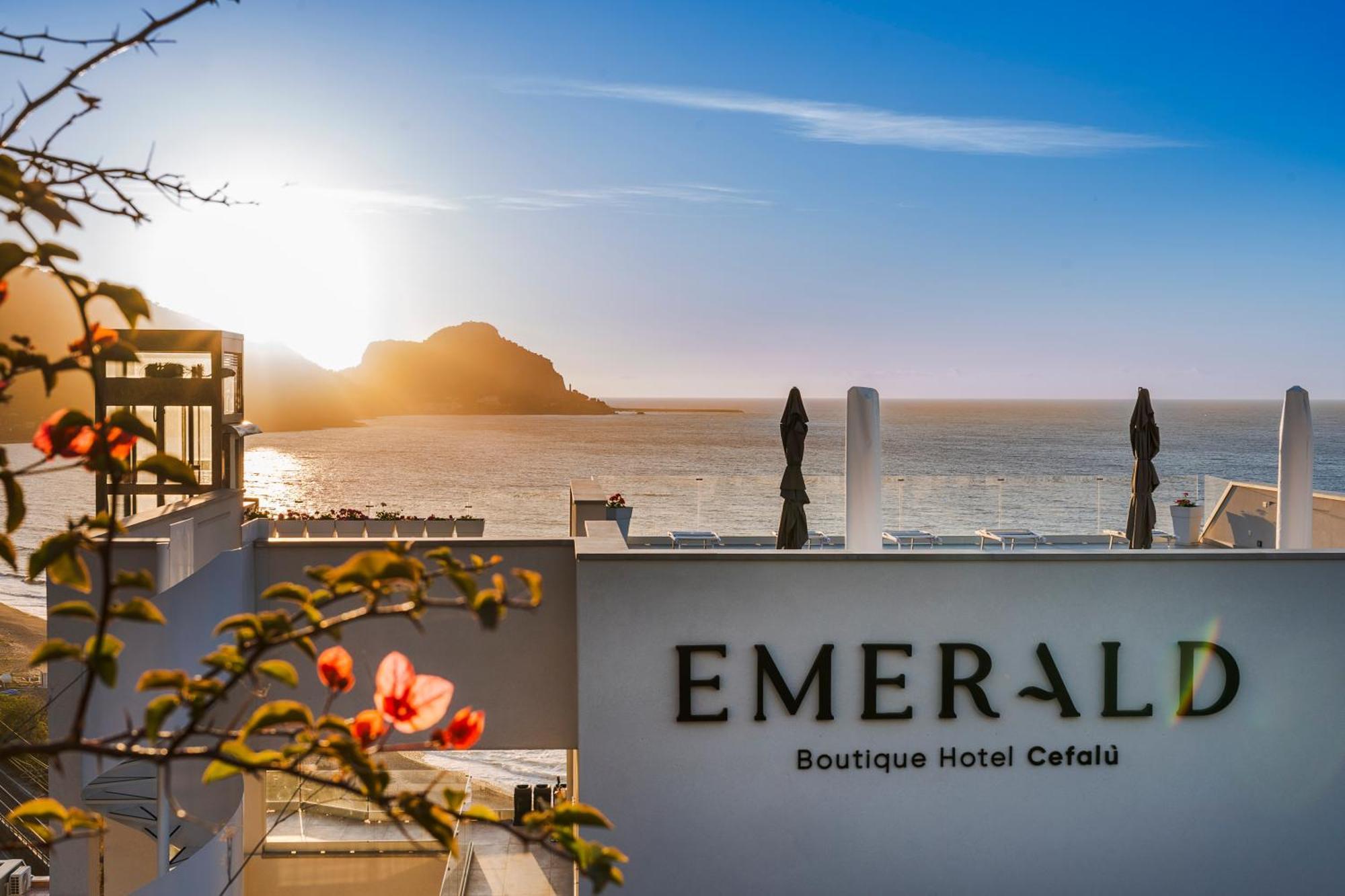 Emerald Hotel Residence Cefalu Exterior photo