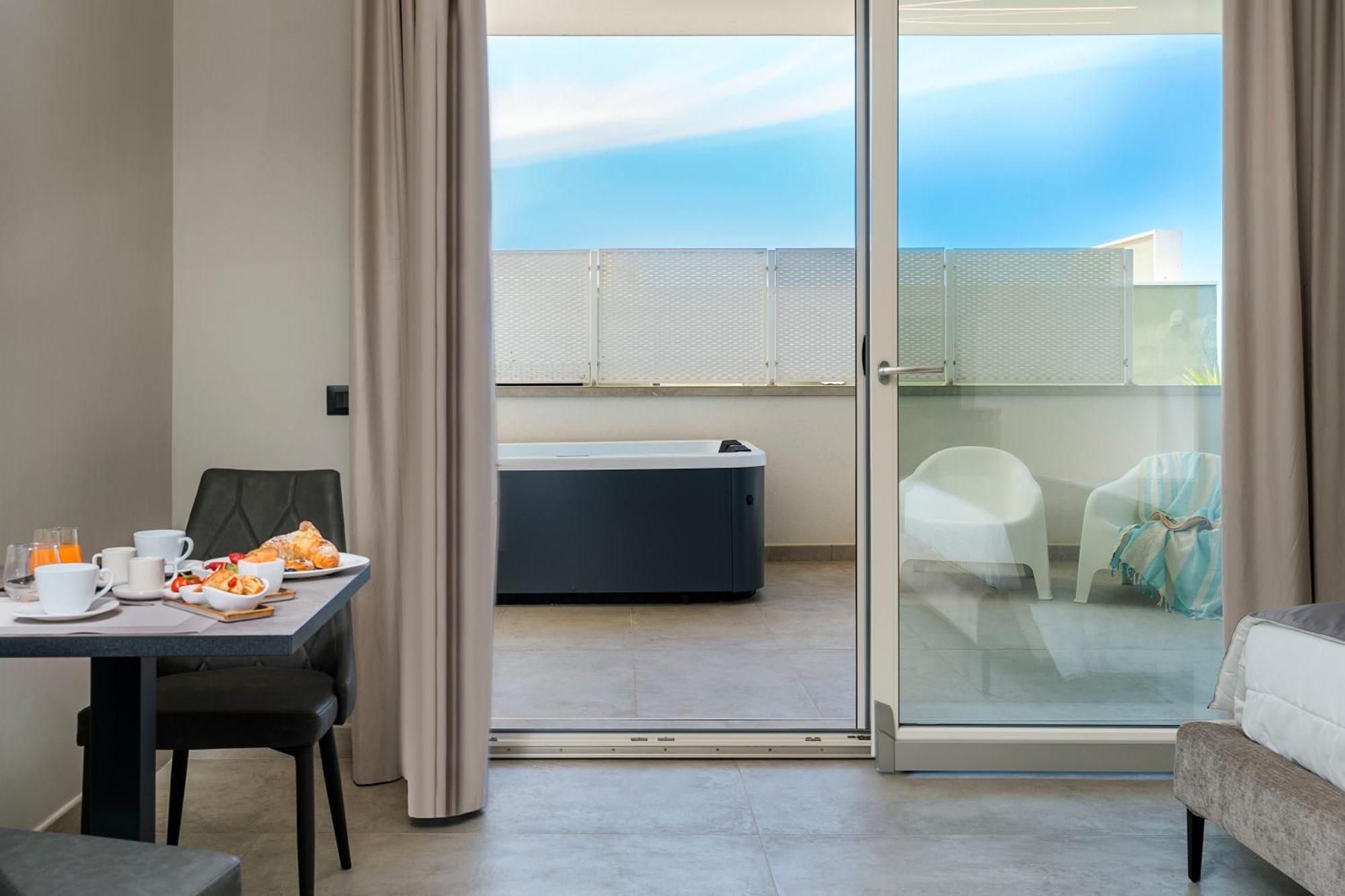 Emerald Hotel Residence Cefalu Exterior photo